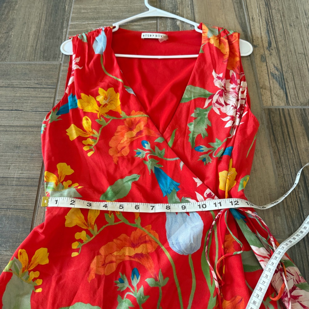 Alice + Olivia Tasia Sleeveless Silk Wrap Dress size 6 - Picture 12 of 12